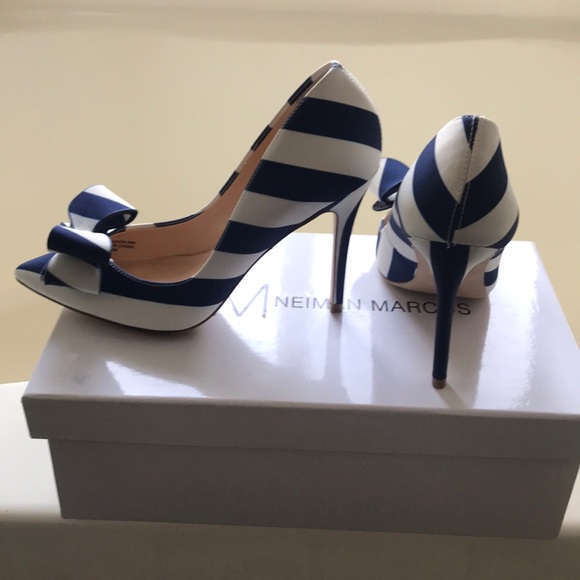 Neiman Marcus Abingdon Stripe bow - Picture 2 of 7